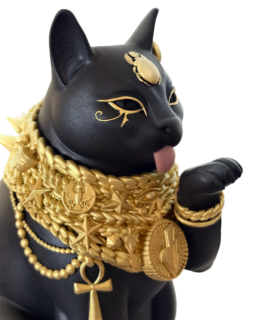 9 Lives: Instinct Sculpture