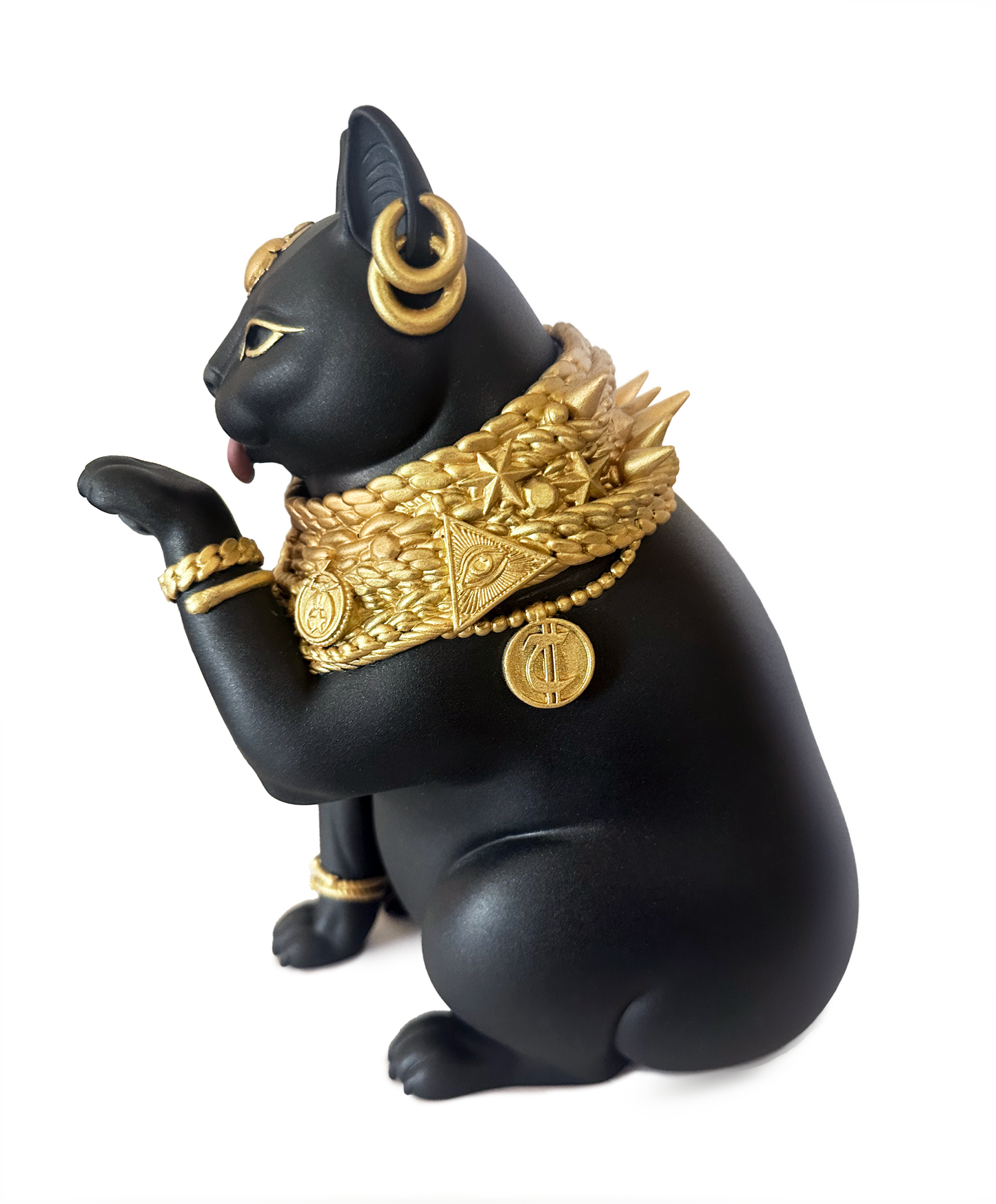 9 Lives: Instinct Sculpture