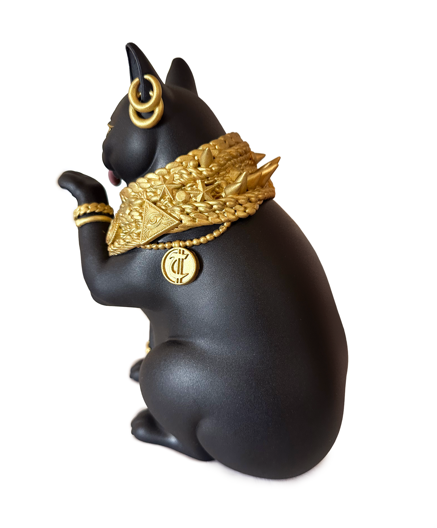 9 Lives: Instinct Sculpture